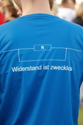 _D_46865_Widerstand-ist-zwecklos_web